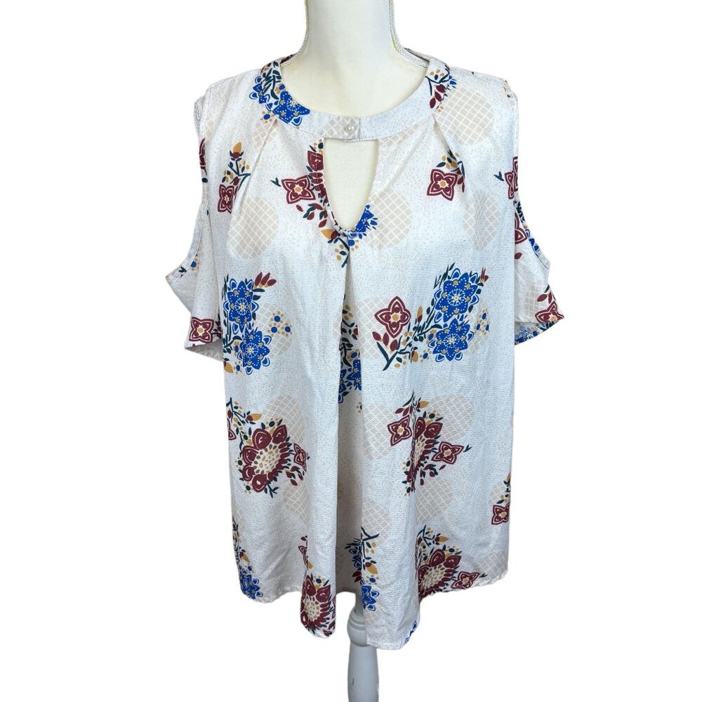 Cold shoulder blouse, size Large, geometric, floral, keyhole cutout, summer